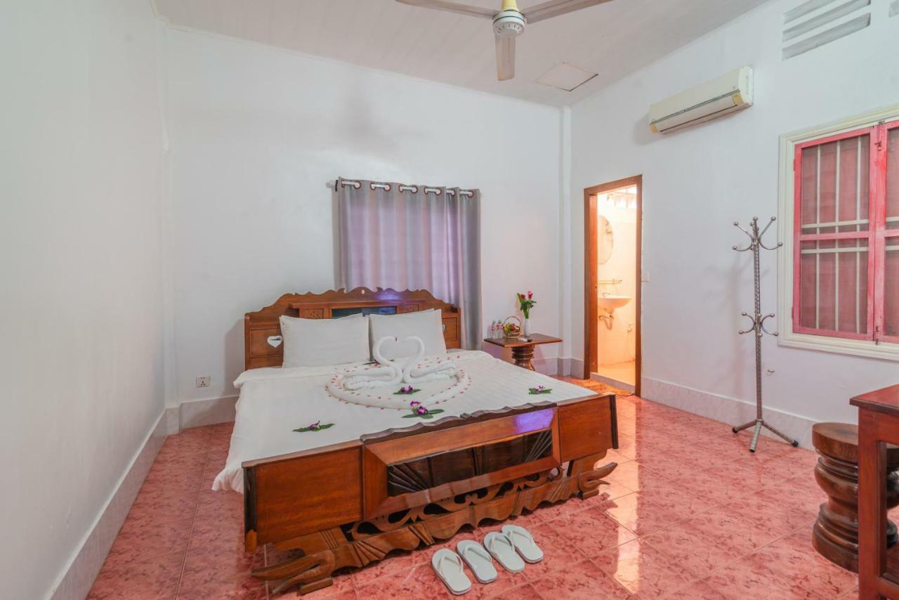 Five Rose Siem Reap Hostel Exterior foto